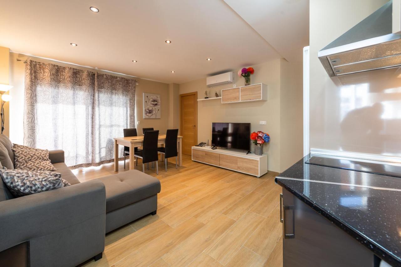 Apartamento Las Gondolas Playa Alojamientos Vistamar Альмуньекар Экстерьер фото